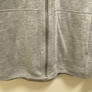 GRAY GAP ZIP SWEATSHIRT